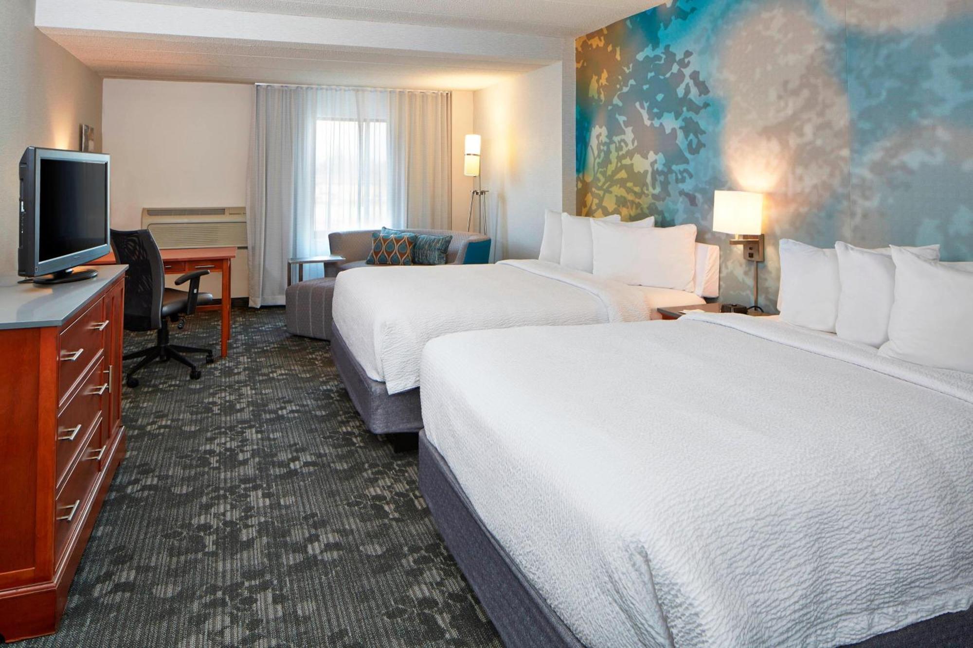 Courtyard By Marriott Bloomington Mall Of America Exterior photo
